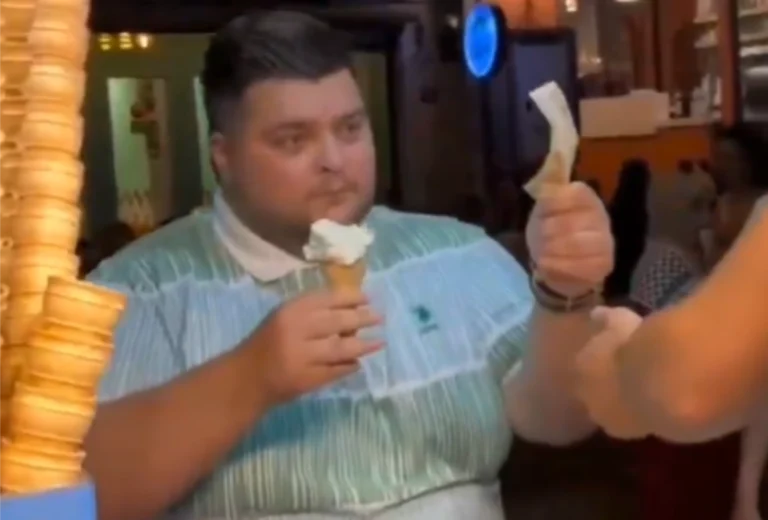 Here’s How Smart Guys Crack Turkish Ice Cream Hack